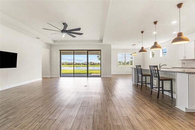 Building Photo - 5517 Potenza Dr