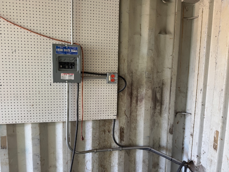 Building Photo - 680 Allegheny St