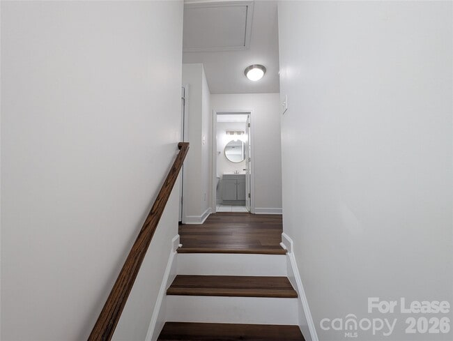 Building Photo - 5133 Prosperity Church Rd