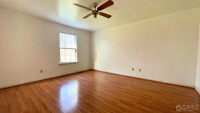 Building Photo - 6 Ayres Ct