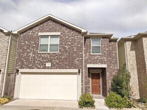 Building Photo - 3730 Main Poplar Dr