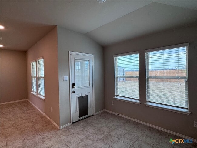 Building Photo - 1104 Prairie Clover Rd