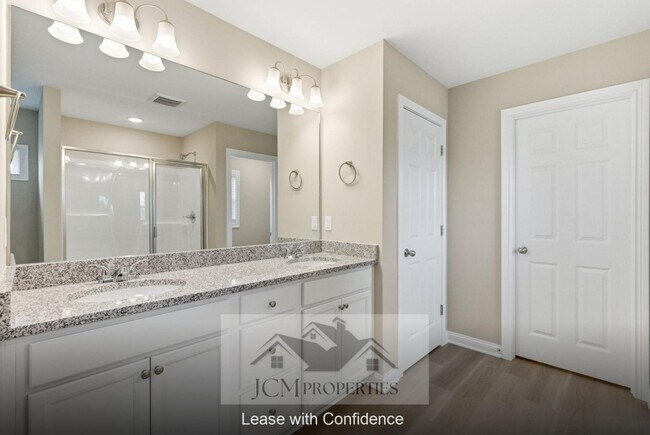 Building Photo - 112 Lambert Fld