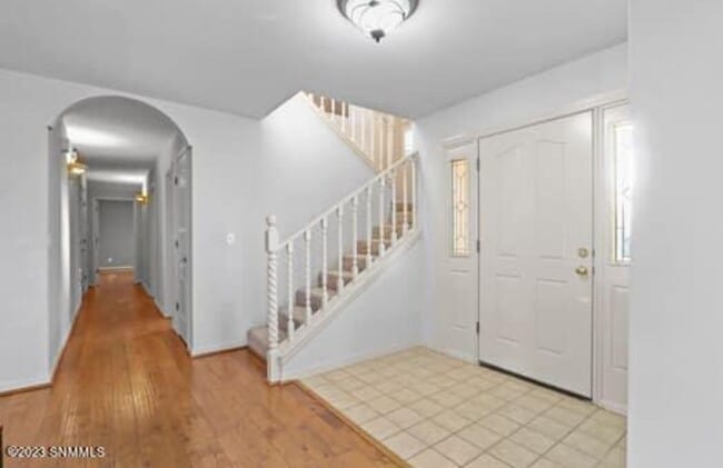 Building Photo - $500 off first months rent, Gorgeous Home ...