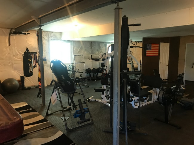 Building Photo - 7040 Hyland Hills St