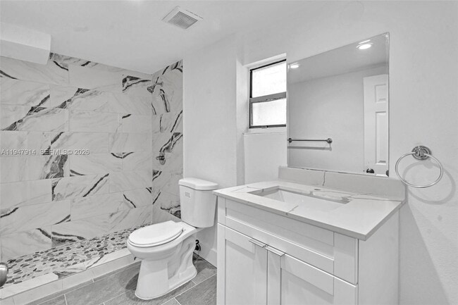 Building Photo - 2636 SW 29th Ct