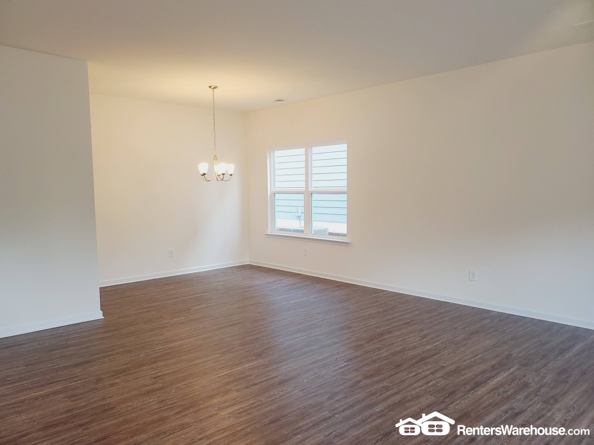 Building Photo - 3834 Clarington Dr