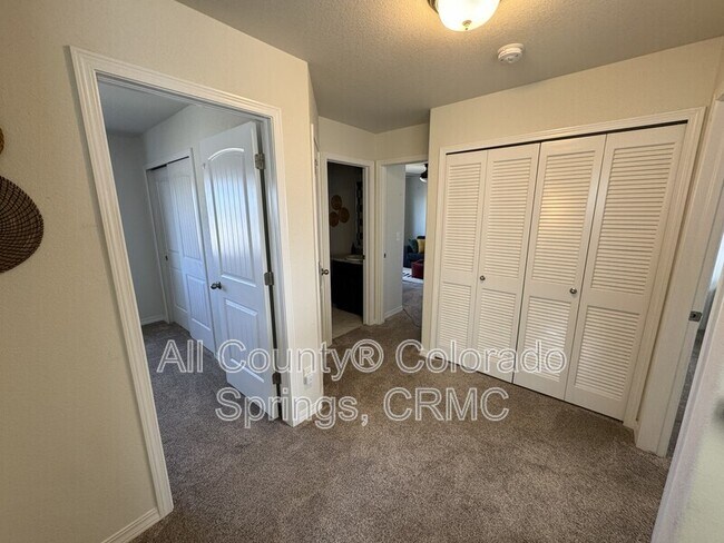 Building Photo - 8145 Phyllite Dr