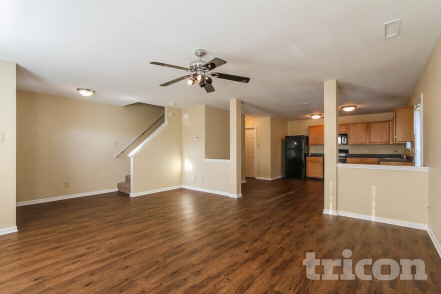 Building Photo - 15412 Gallow Ln