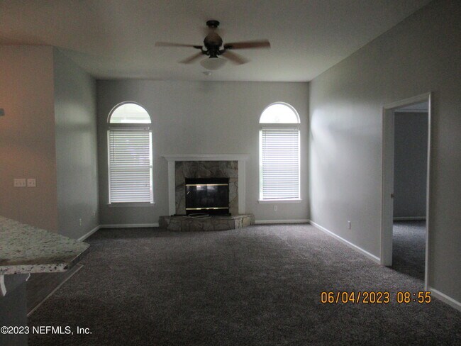 Building Photo - 349 Turtle Dove Dr