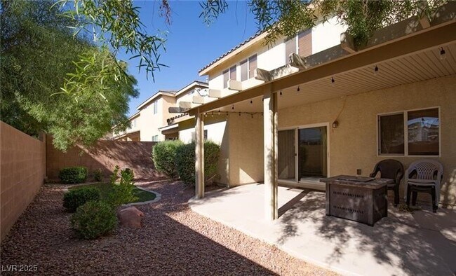 Building Photo - 10647 Bandera Mountain Ln