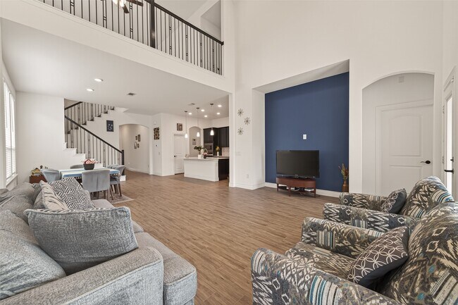 Building Photo - 7319 Woodlark Rdg Dr