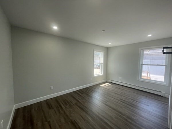 Building Photo - 129 Pleasant St
