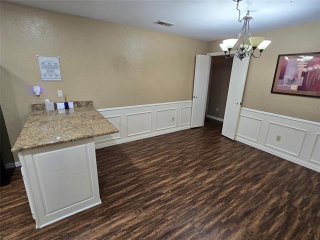 Building Photo - 3216 Bandolino Ln