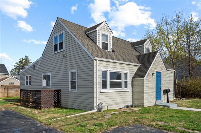 Building Photo - 514 Centerville Rd