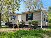 Building Photo - 1000 Camden St