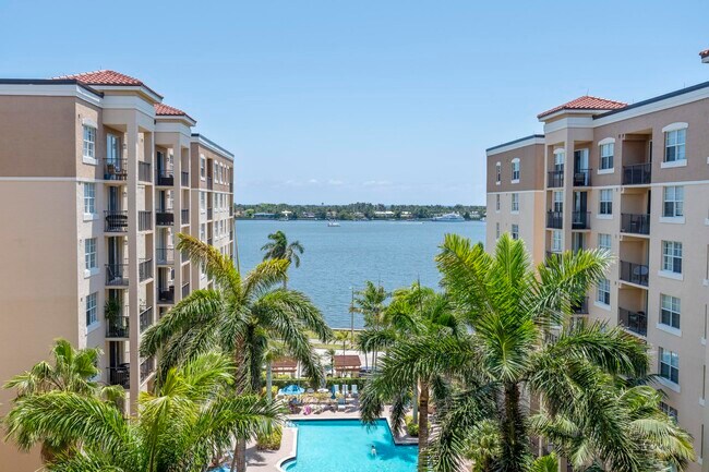 Building Photo - 1801 N Flagler Dr