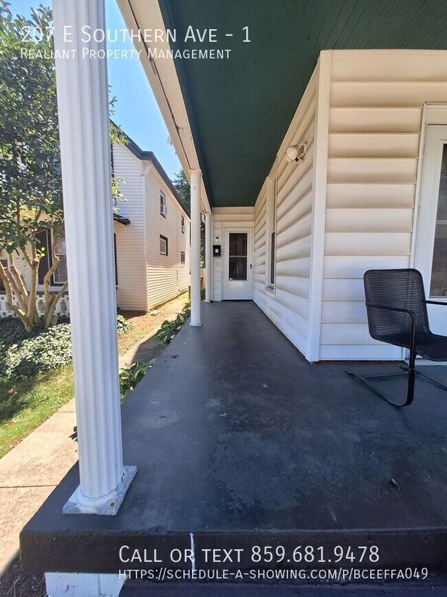 Building Photo - 207 E Southern Ave