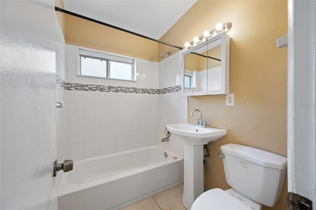 Building Photo - 289 43rd Terrace SE