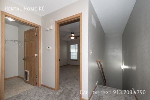 Building Photo - 830 S Woodson Ct