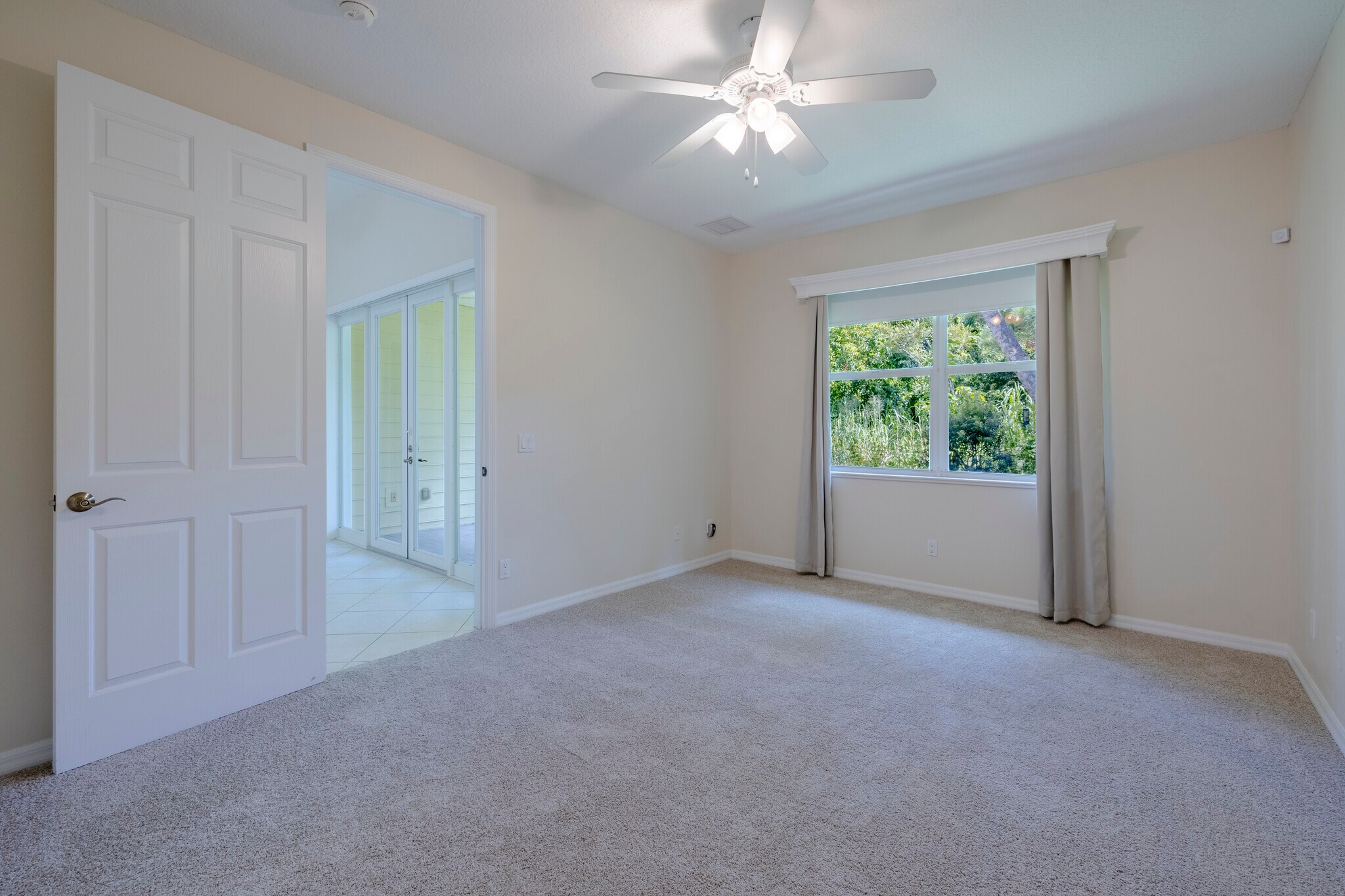 Master Bedroom - 427 Pineapple Sq SW