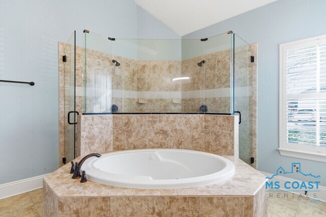 Building Photo - 19763 Maben Ave