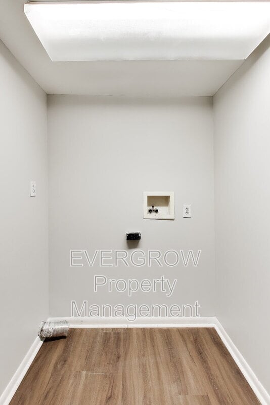 Building Photo - 4219 Varner Rd