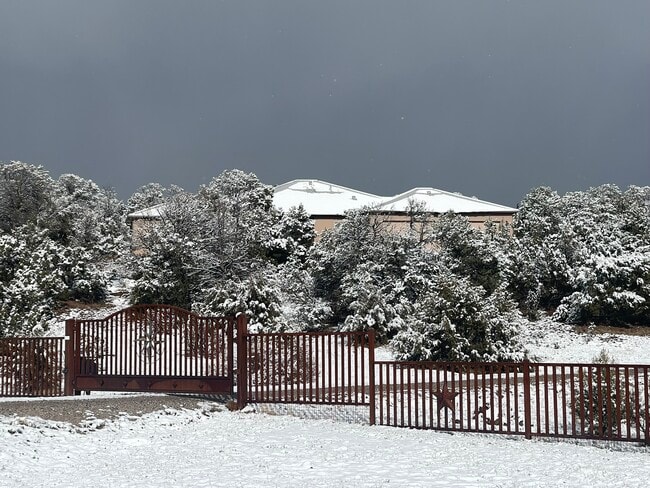 Building Photo - 42 Express Blvd