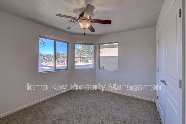 Building Photo - 259 S 300 W