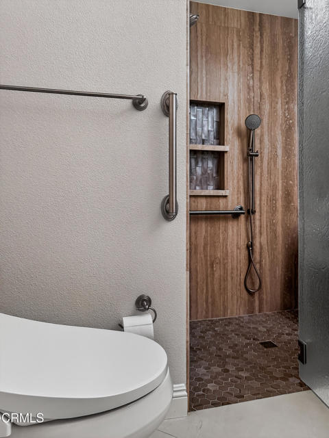 Building Photo - 1399 Cordova St