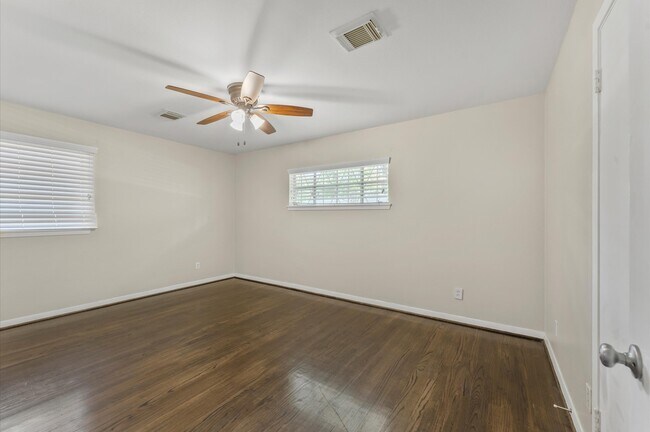 Building Photo - 3510 Elmridge St