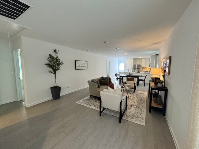 Building Photo - 3411 Rock Ml Dm