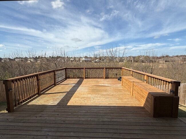 Building Photo - 532 Woodcreek Lp