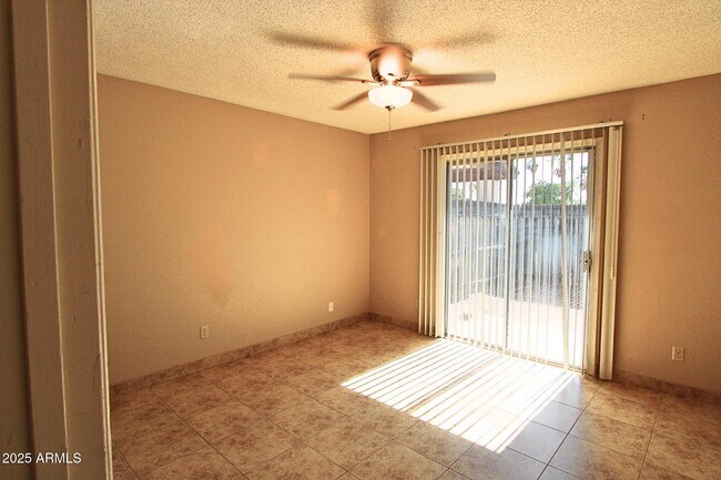 Building Photo - 4650 E Caballero St