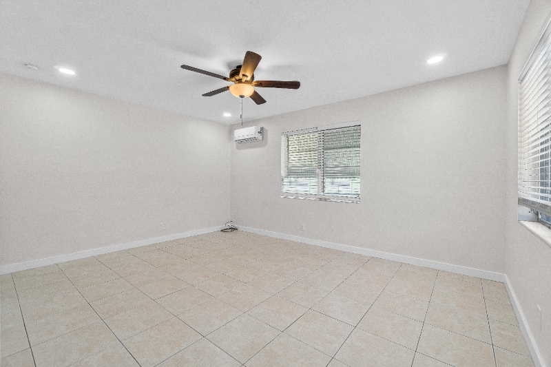 Building Photo - 1790 Redbank Rd