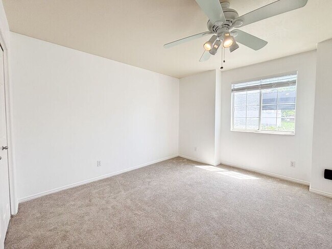 Building Photo - 481 N Orem Blvd