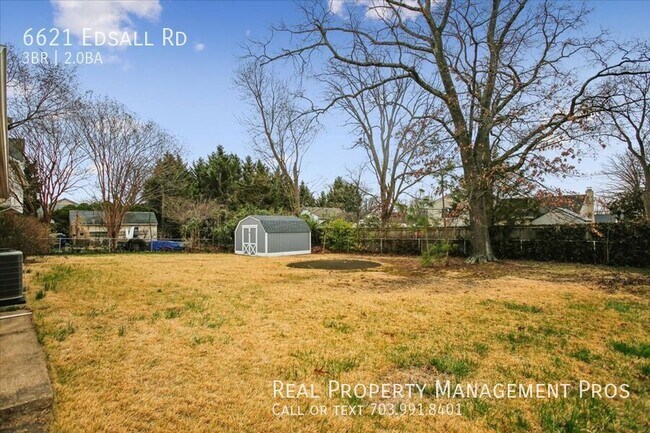 Building Photo - 6621 Edsall Rd