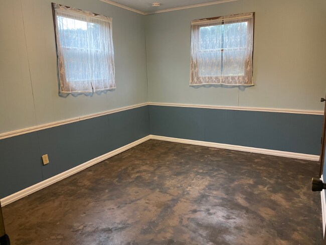 Building Photo - 6001 Echo Ridge