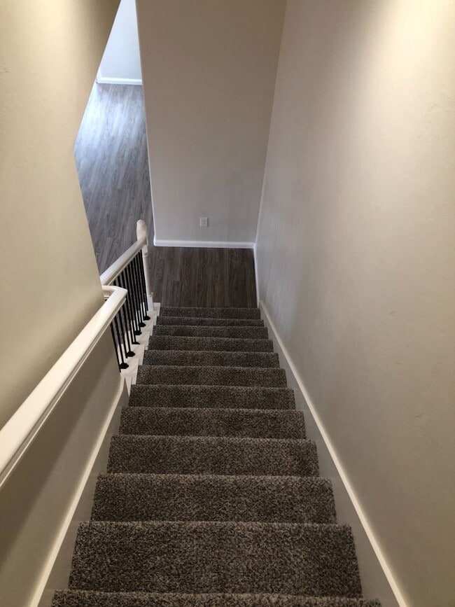 Building Photo - Stunning fully furnished 3 Bed 2.5 bath homes in The Enclave!