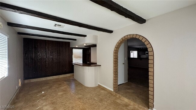 Building Photo - 4745 E Lana Dr