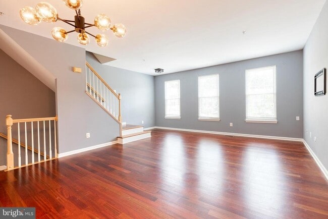 Building Photo - 2304 Sandy Walk Way