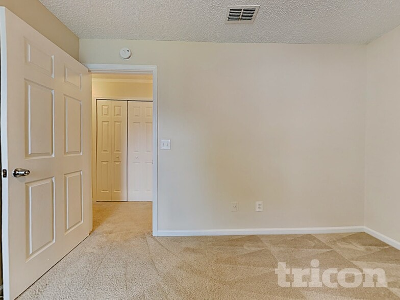 Building Photo - 2988 Plum Orchard Dr