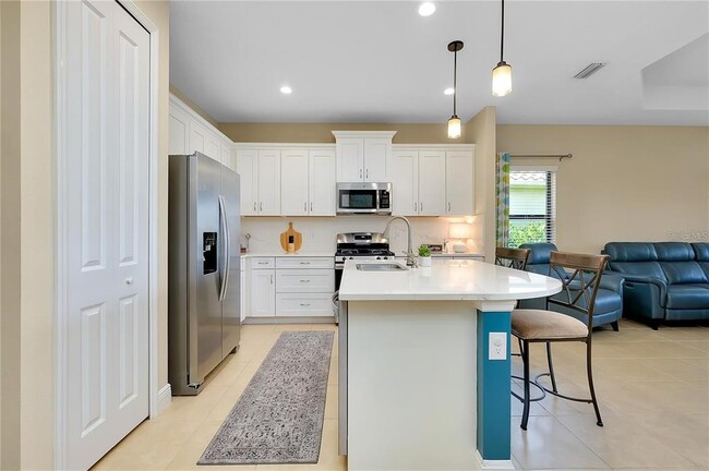 Building Photo - 21629 Avon Park Ct