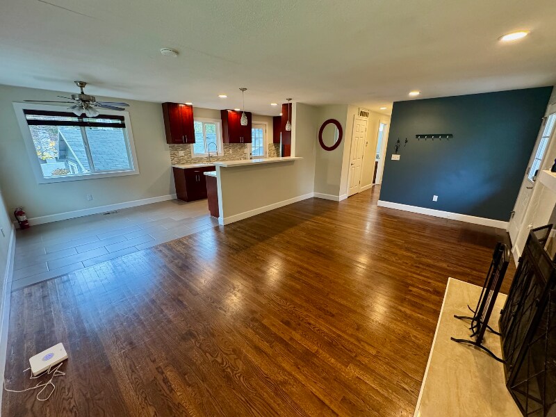 Building Photo - 5416 31st Ave SW