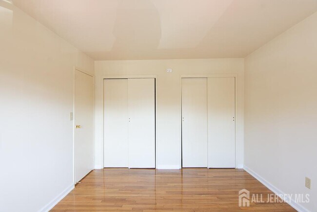 Building Photo - 9 Koster Blvd