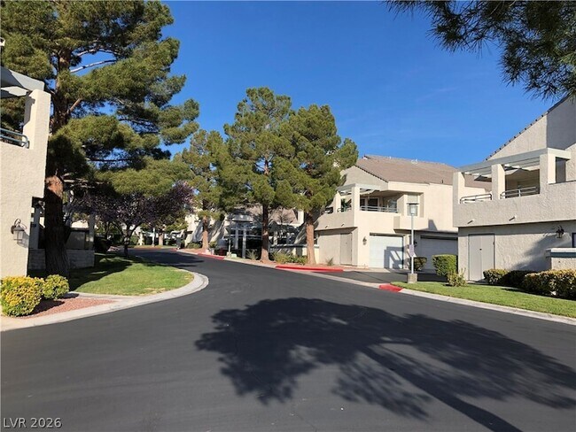 Building Photo - 2748 Lodestone Dr