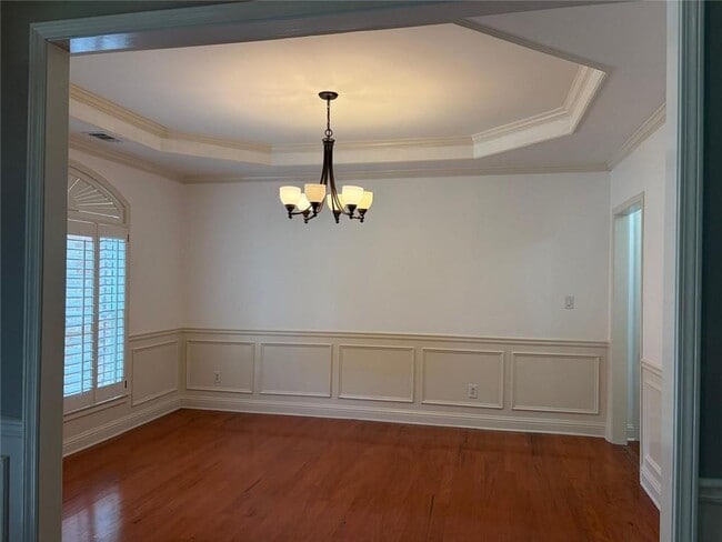 Building Photo - 96 Highgrove Dr