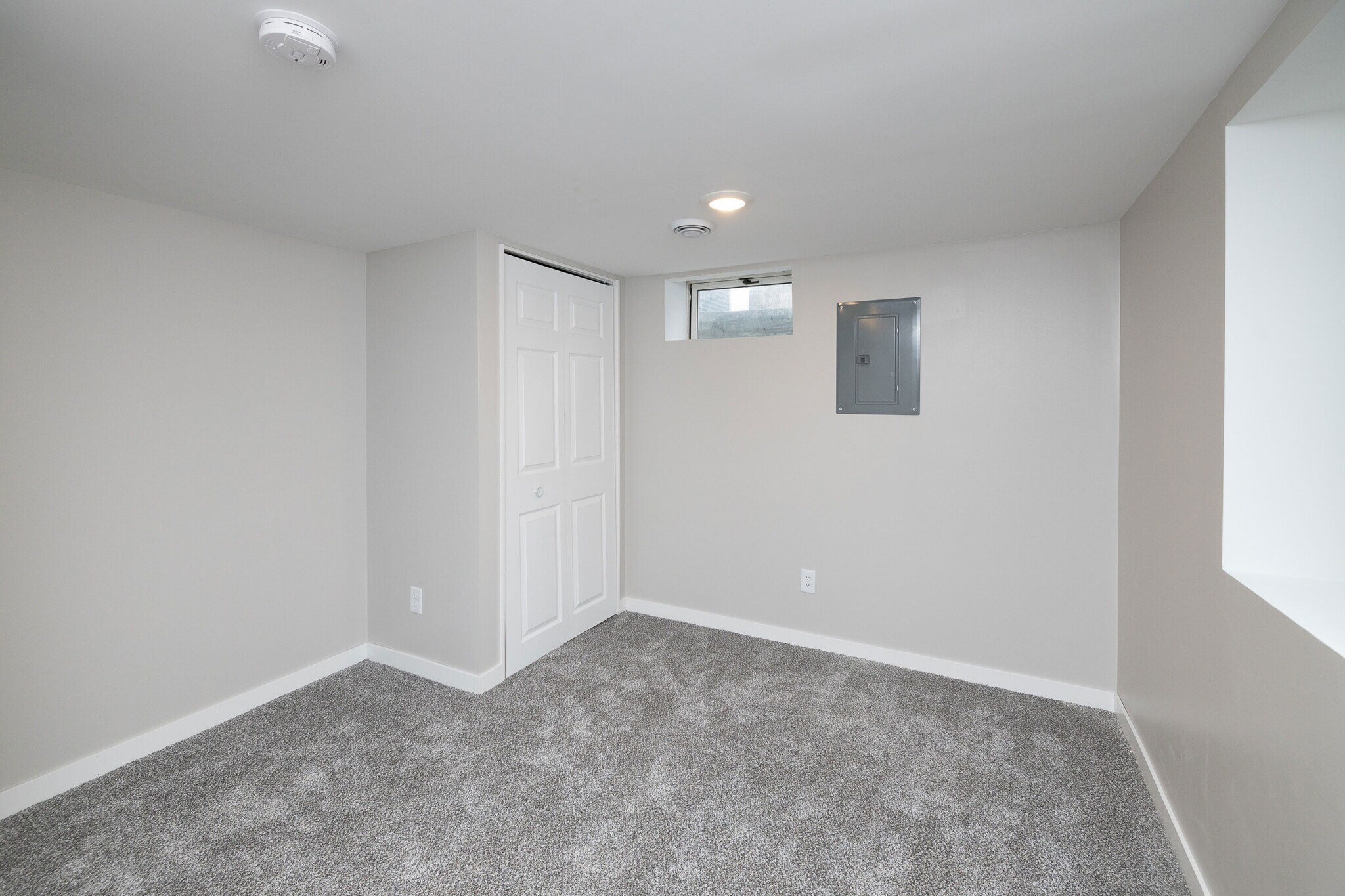 Building Photo - 8835 Nicollet Ave S