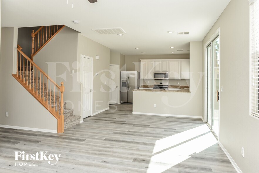 Building Photo - 3959 N Crystal Trip Ct