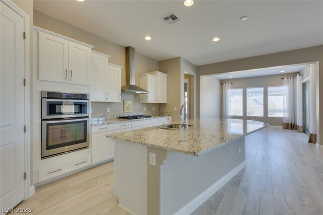 Building Photo - 11822 Spadari Ct